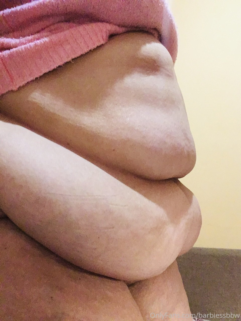 Photo by barbiessbbw published on December 9,2023 20:01:41 - BestThots
