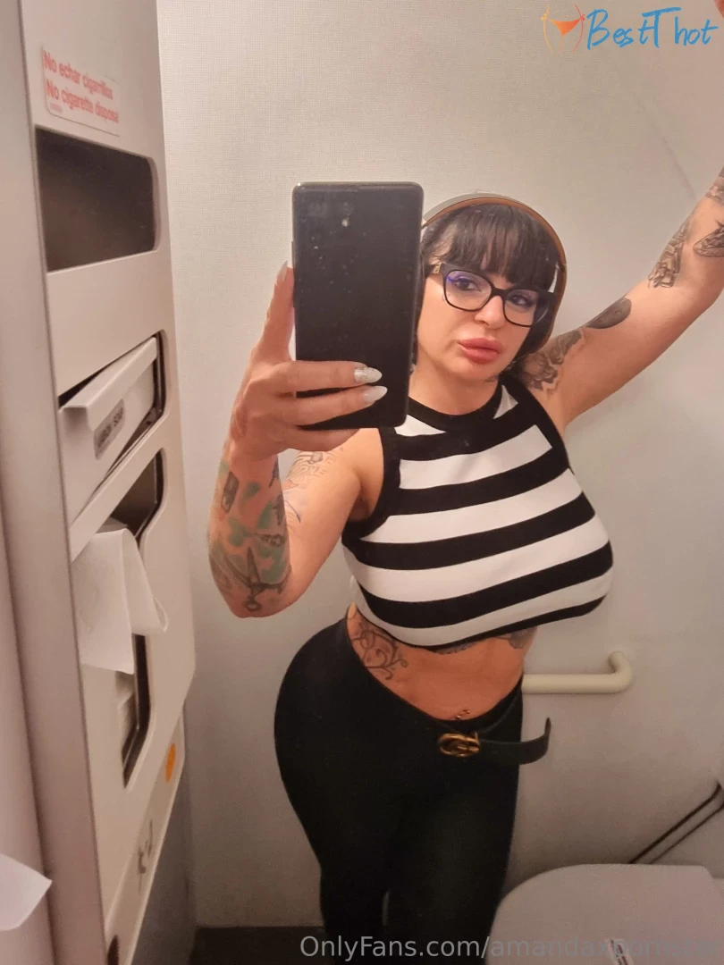 Photo by amandaxpornstar published on January 29,2025 14:00:45 - BestThots