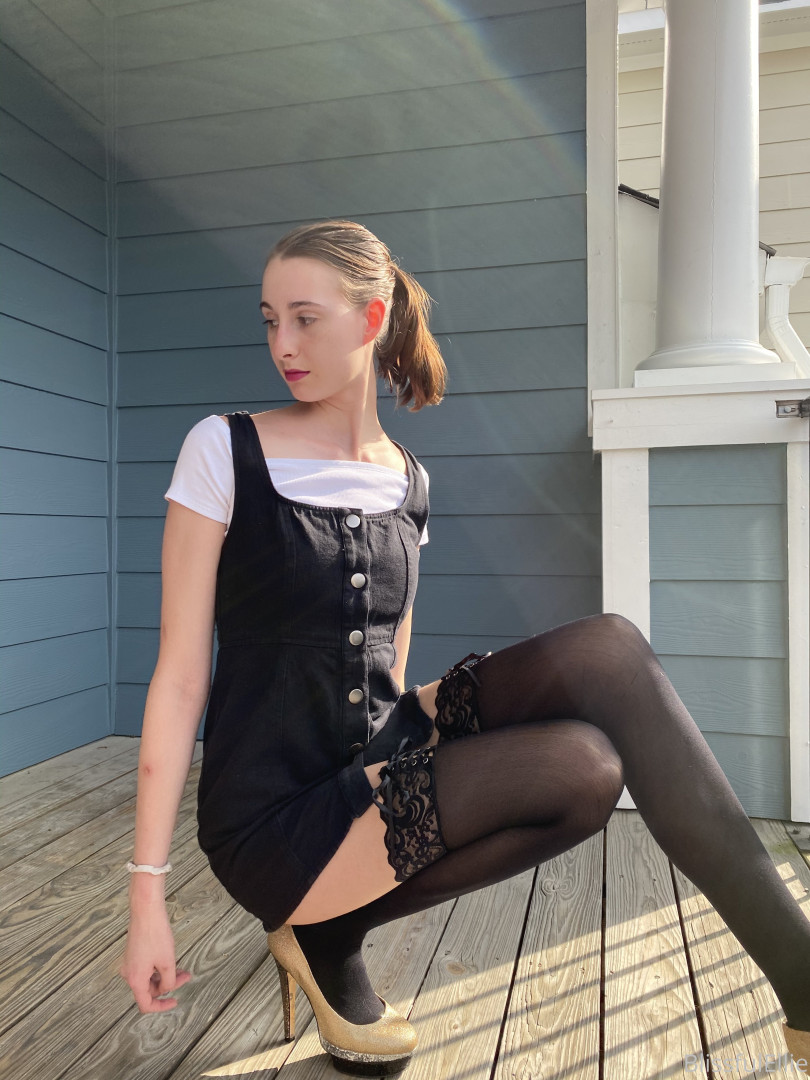 Photo by blissfulellie published on December 11,2023 06:24:07 - BestThots