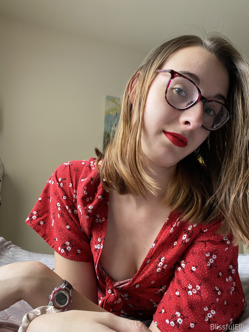 Photo by blissfulellie published on December 11,2023 06:26:22 - BestThots
