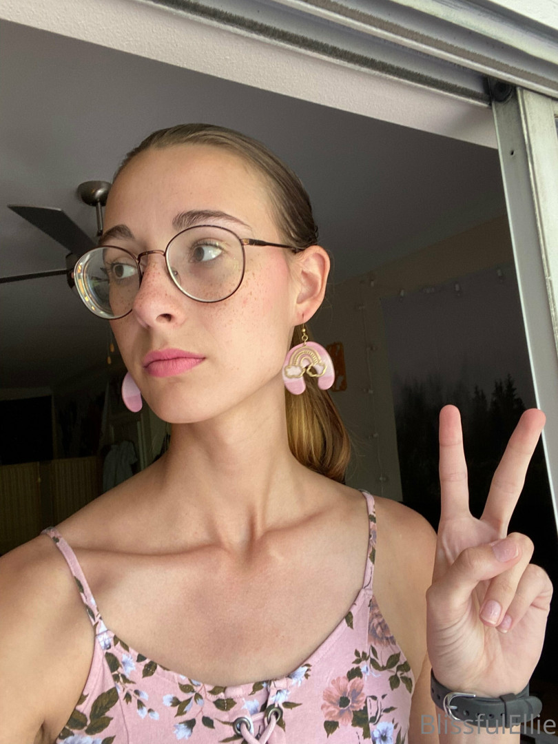 Photo by blissfulellie published on December 11,2023 06:34:05 - BestThots