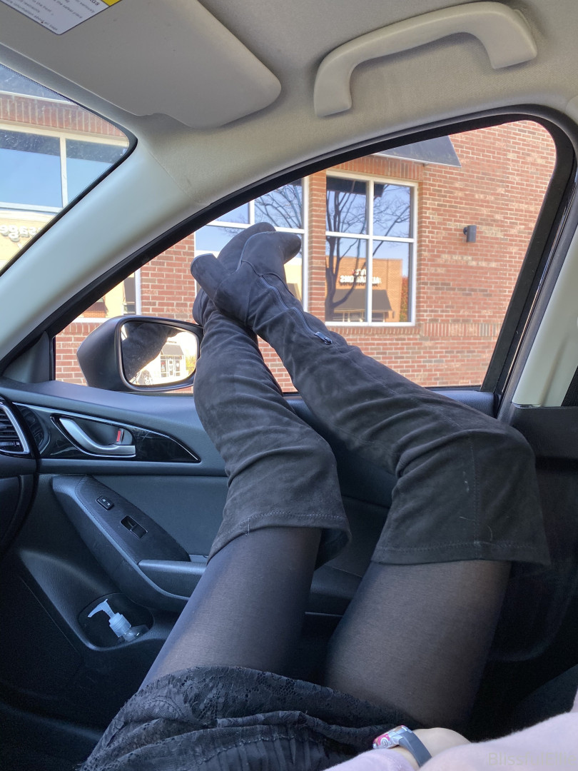 Photo by blissfulellie published on December 11,2023 06:34:46 - BestThots