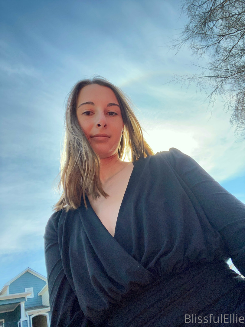 Photo by blissfulellie published on December 11,2023 06:35:10 - BestThots