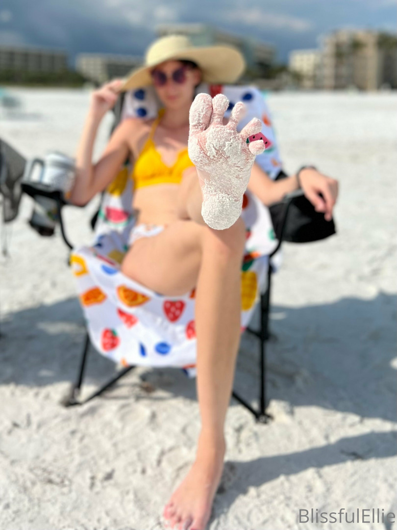 Photo by blissfulellie published on December 11,2023 06:36:38 - BestThots