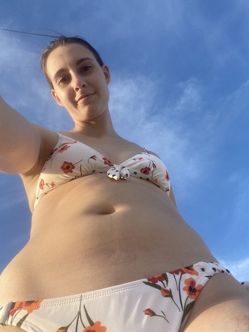 Photo by blissfulellie published on December 11,2023 06:38:14 - BestThots