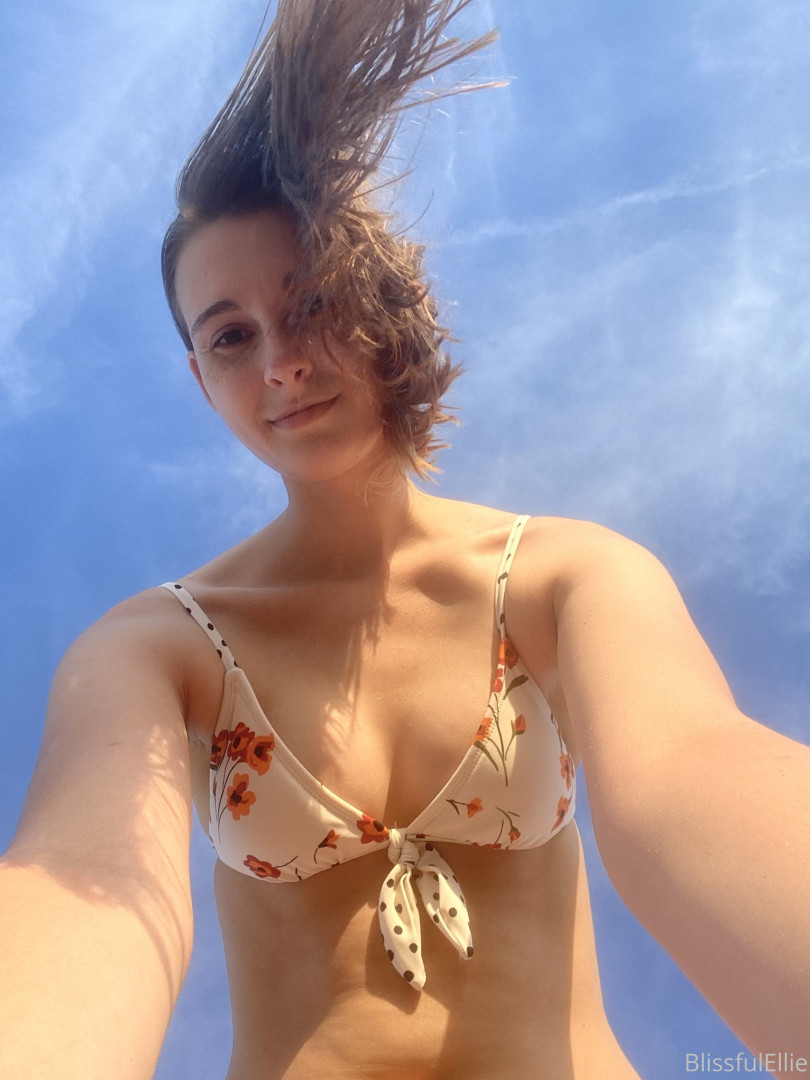 Photo by blissfulellie published on December 11,2023 06:38:27 - BestThots