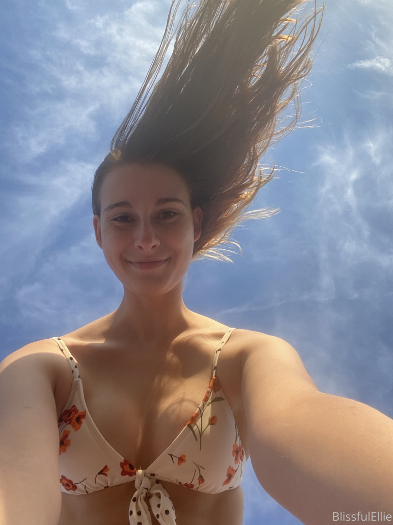 Photo by blissfulellie published on December 11,2023 06:38:28 - BestThots