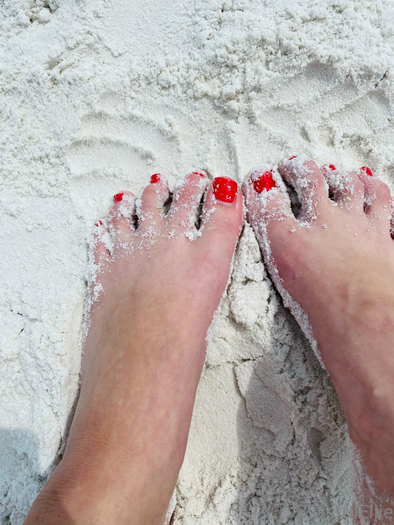 Photo by blissfulellie published on December 11,2023 06:40:53 - BestThots