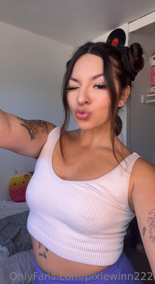 Photo by pixiewinn222 published on July 5,2023 16:19:23 - BestThots