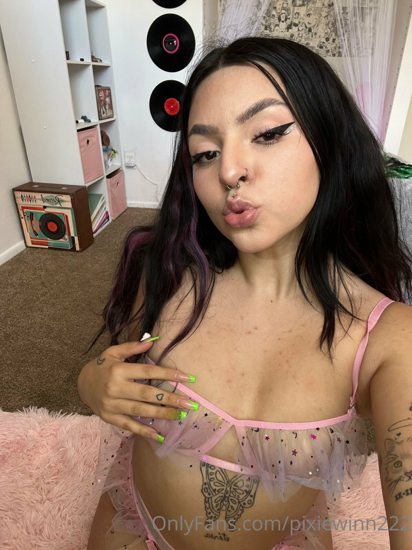 Photo by pixiewinn222 published on July 5,2023 16:34:43 - BestThots