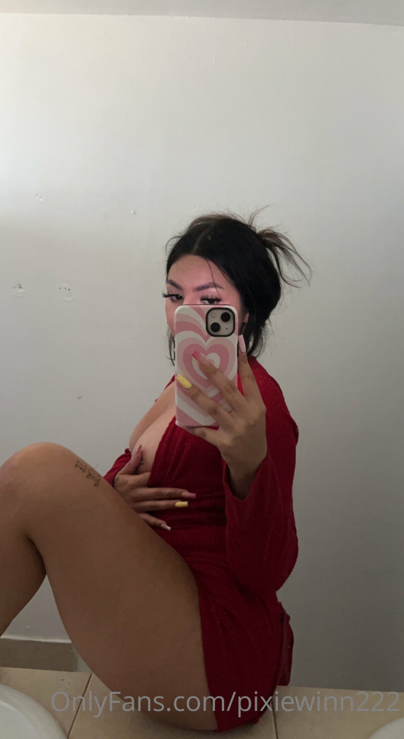 Photo by pixiewinn222 published on July 5,2023 16:37:07 - BestThots