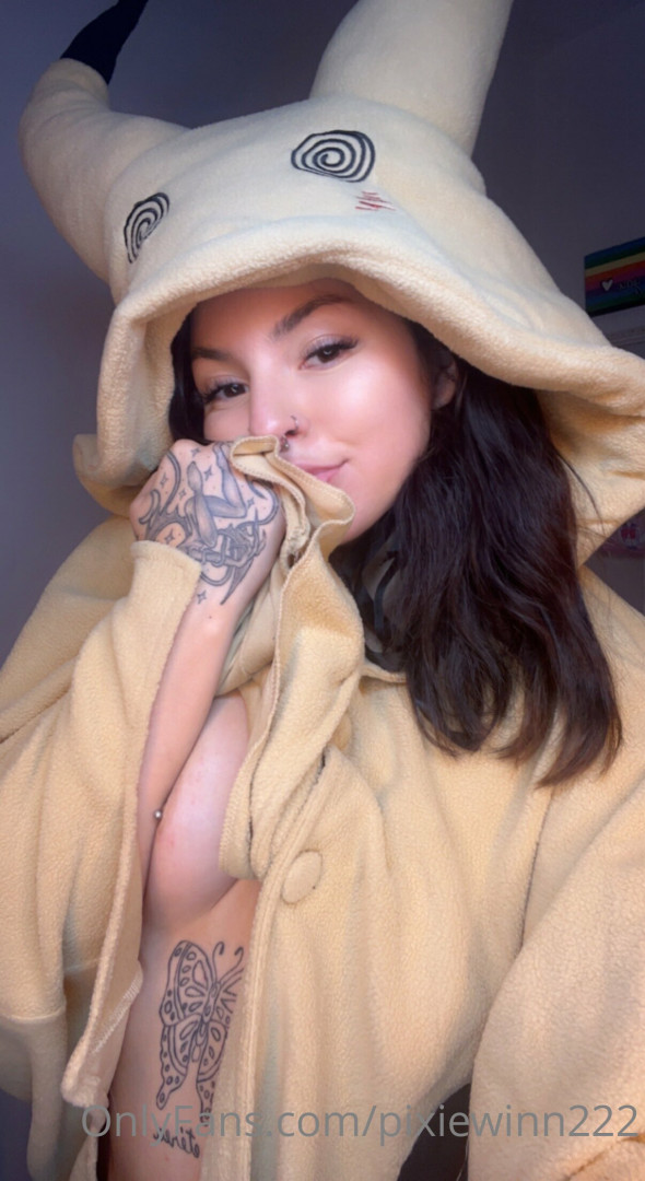 Photo by pixiewinn222 published on July 5,2023 16:41:39 - BestThots