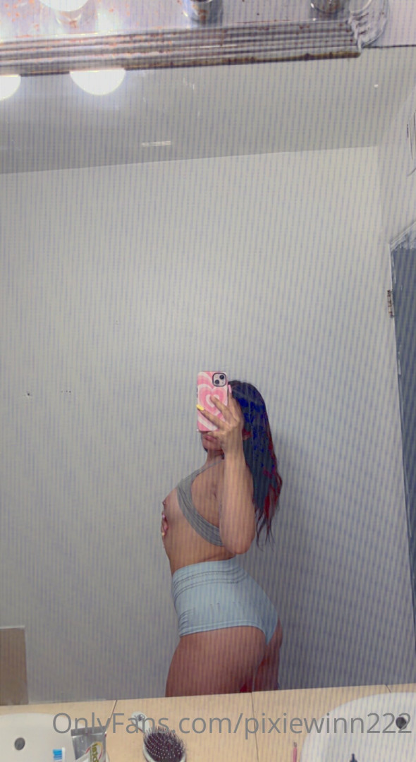 Photo by pixiewinn222 published on July 5,2023 17:05:12 - BestThots