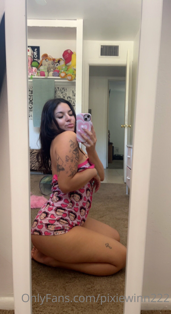 Photo by pixiewinn222 published on July 5,2023 17:15:46 - BestThots