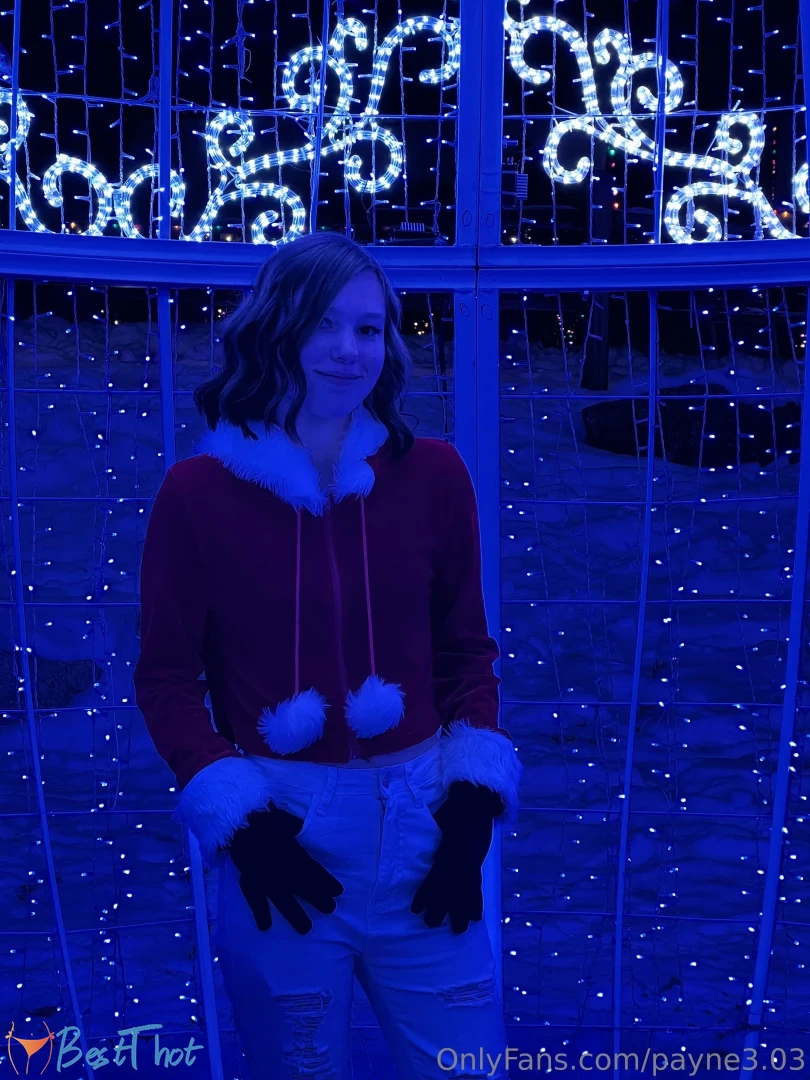 Photo by mydeskchairswh0re published on January 29,2025 15:01:48 - BestThots