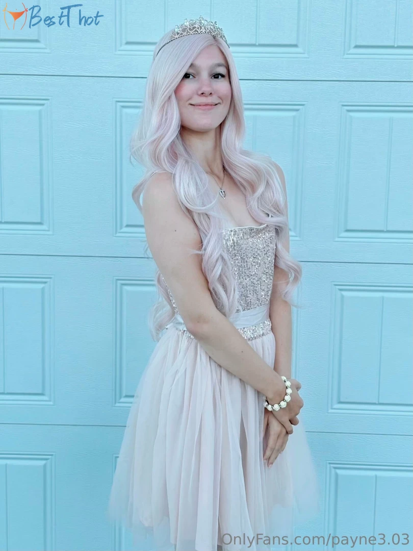 Photo by mydeskchairswh0re published on January 29,2025 16:00:26 - BestThots