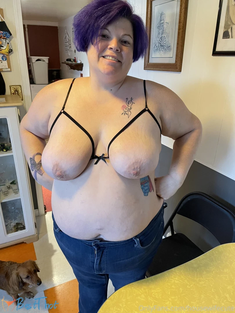 housewifecute #9813895