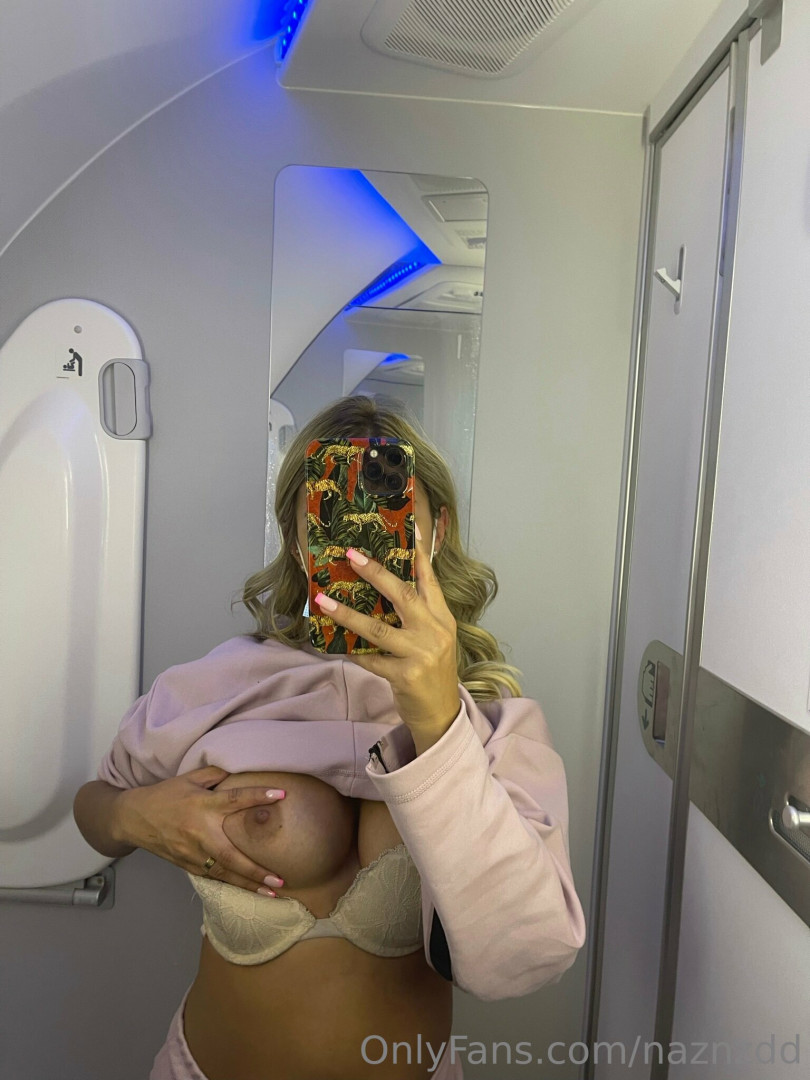 Photo by naznzdd published on October 17,2023 03:13:08 - BestThots