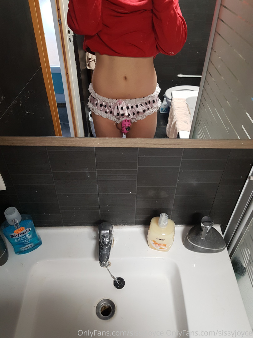 Photo by sissyjoyce published on July 3,2023 22:13:34 - BestThots