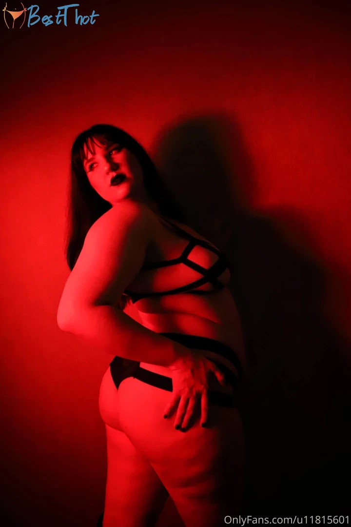 Photo by laurabluebyrd90 published on January 29,2025 18:00:57 - BestThots