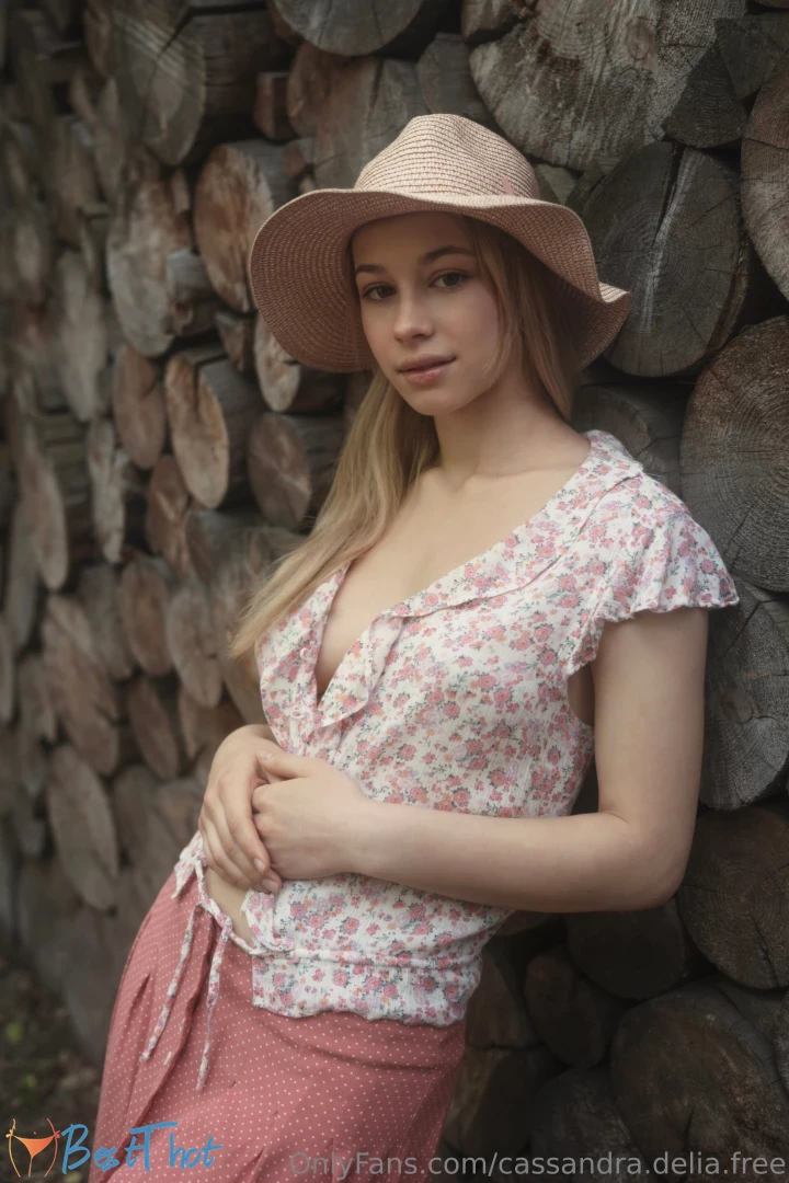 cassandra-delia-free #9814447