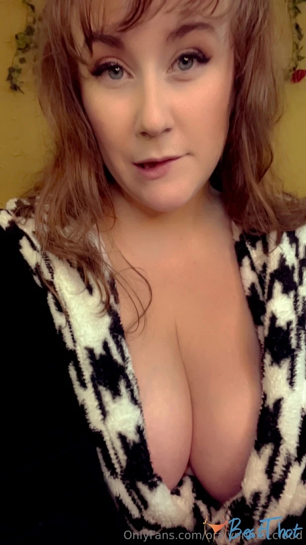 oralynnmaccloud #9814409