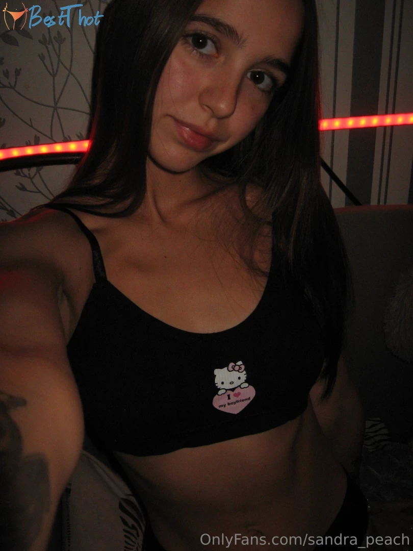 Photo by sandra-peach published on January 30,2025 00:00:40 - BestThots