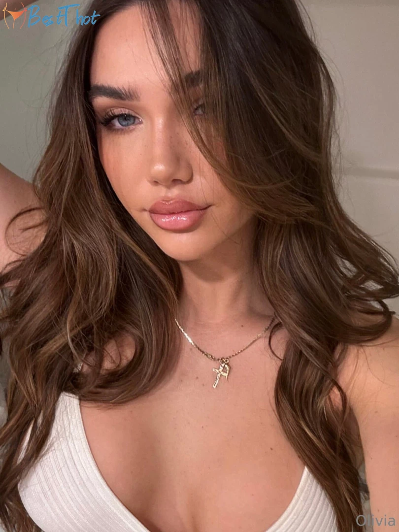 oliviajoann #9815758