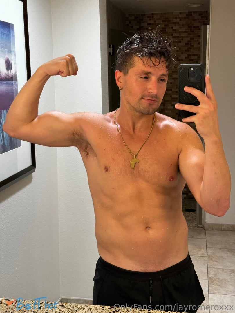 Photo by jayromeroxxx published on January 29,2025 23:00:50 - BestThots