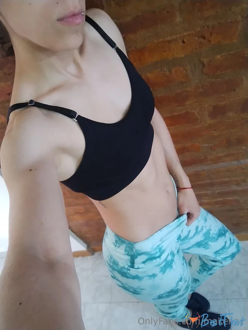 Photo by makenay published on January 30,2025 00:02:55 - BestThots