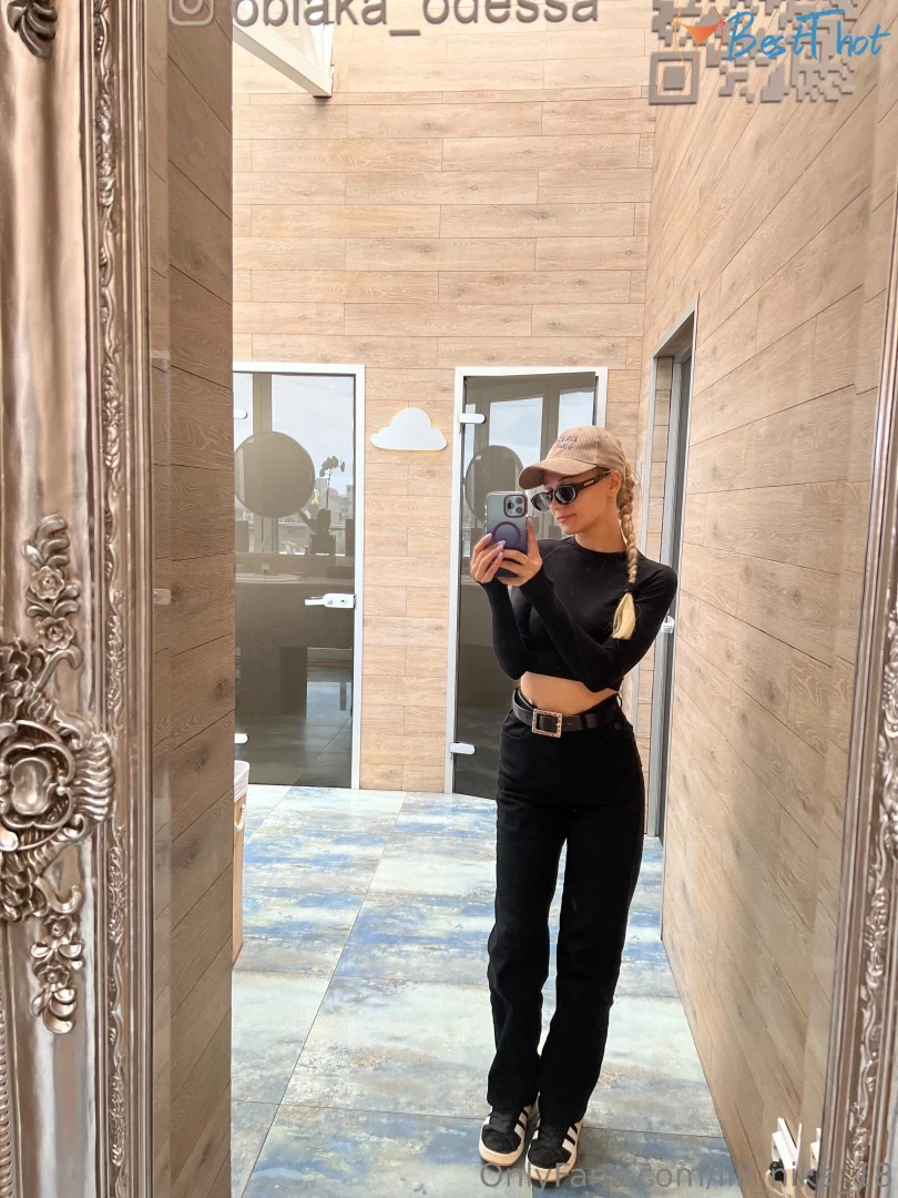 lill-nika-18 #9818044