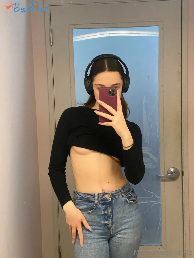 mademoiselleoz #9818206