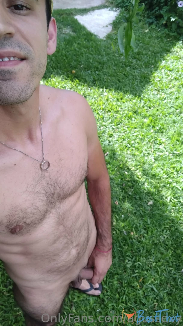 Photo by agus-sexxx published on January 30,2025 08:00:16 - BestThots