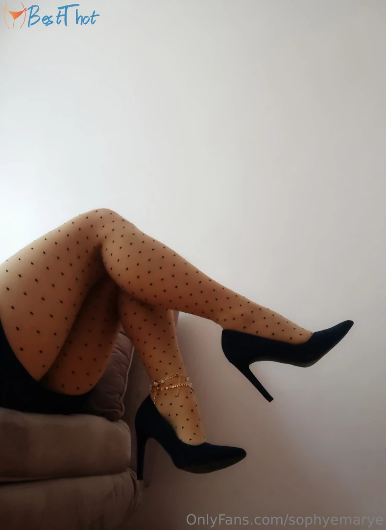 sophyemarye #9820175