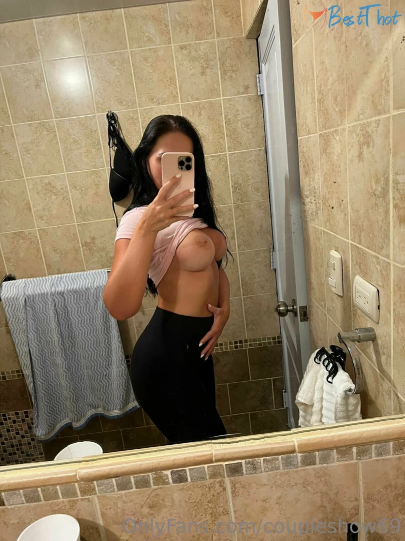 Photo by coupleshow69 published on January 30,2025 10:02:52 - BestThots