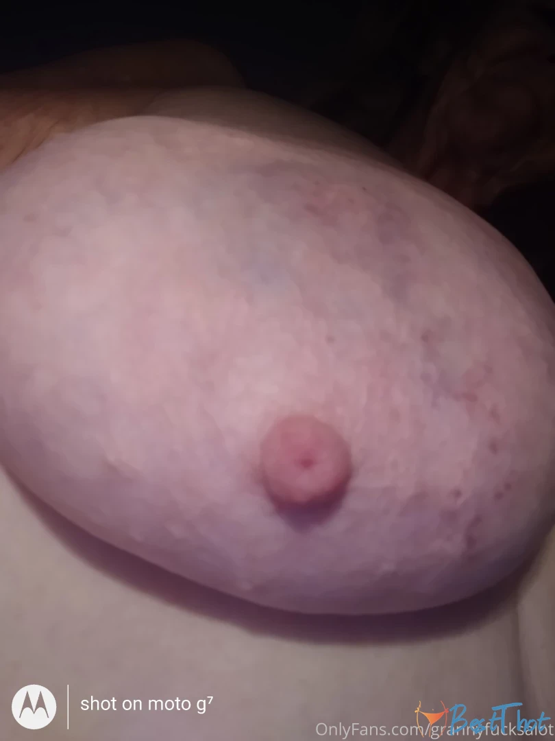 Photo by grannyfuxalot published on February 6,2025 19:00:42 - BestThots