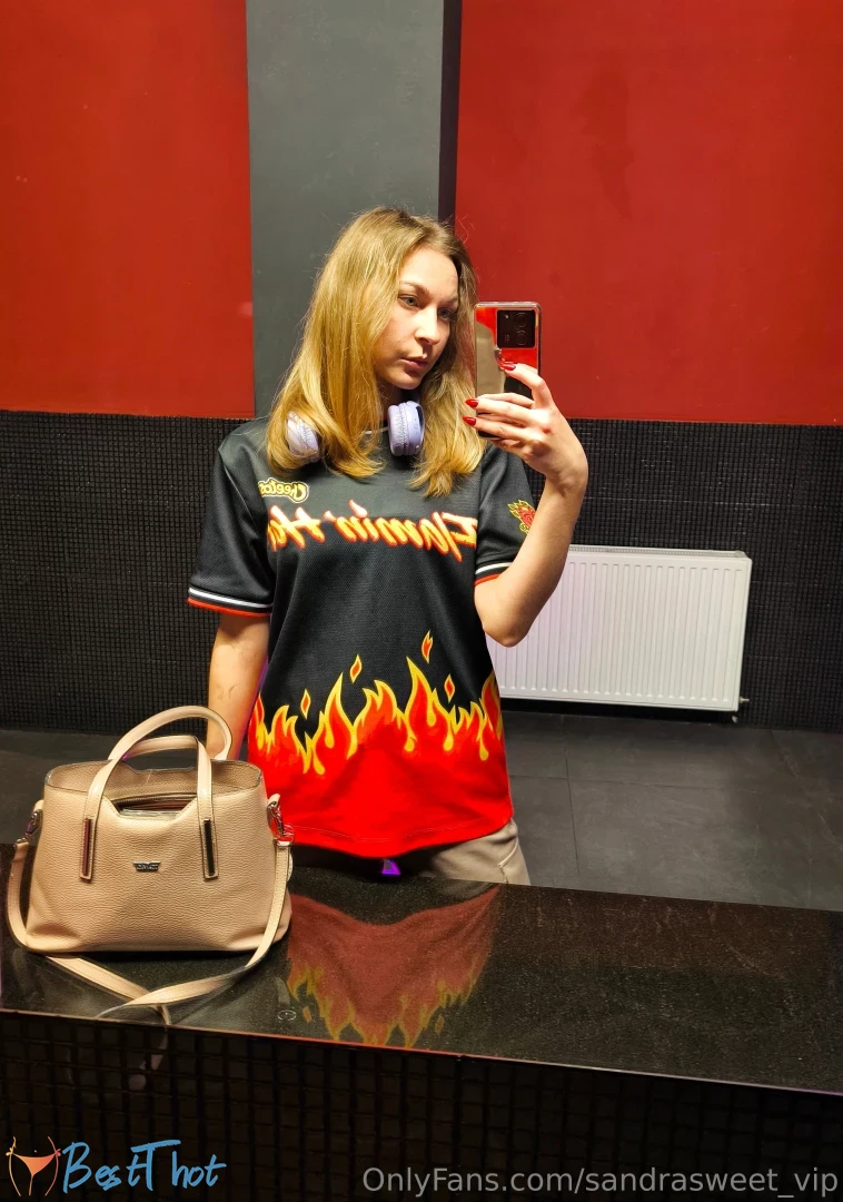 Photo by sandrasweet-vip published on February 6,2025 19:01:12 - BestThots