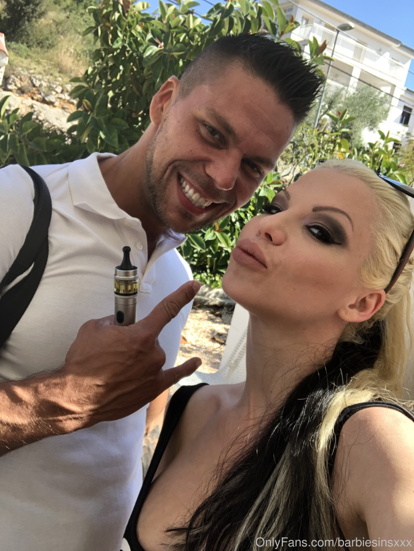 Photo by barbiesinsxxx published on December 9,2023 19:35:16 - BestThots