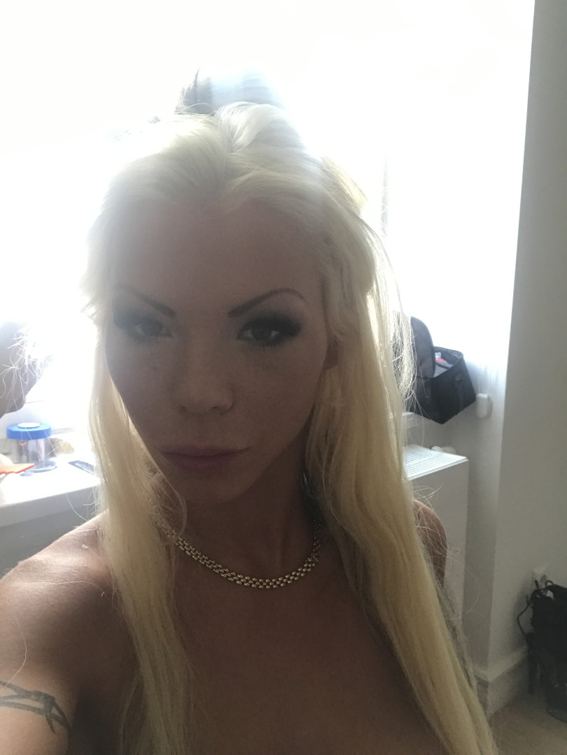 Photo by barbiesinsxxx published on December 9,2023 19:39:59 - BestThots