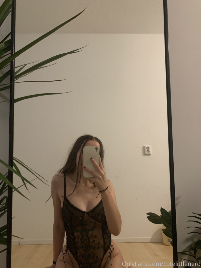 Photo by cutegeekie published on September 1,2023 08:12:28 - BestThots