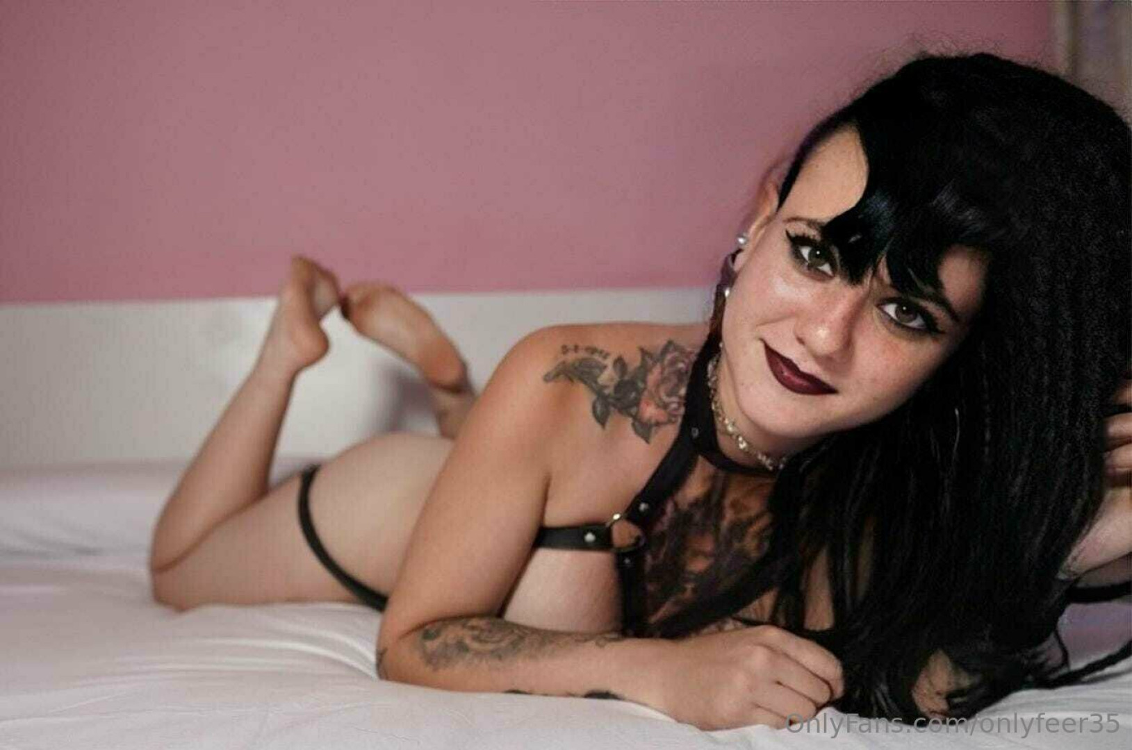 Photo by onlyfeer35 published on May 19,2023 19:21:54 - BestThots