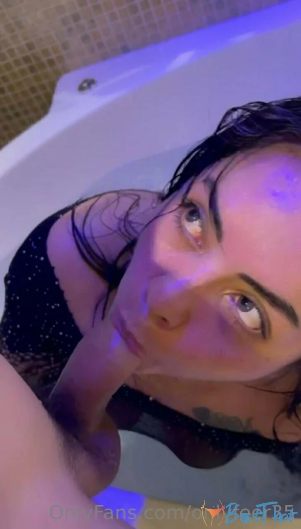 Photo by onlyfeer35 published on January 29,2025 06:01:01 - BestThots