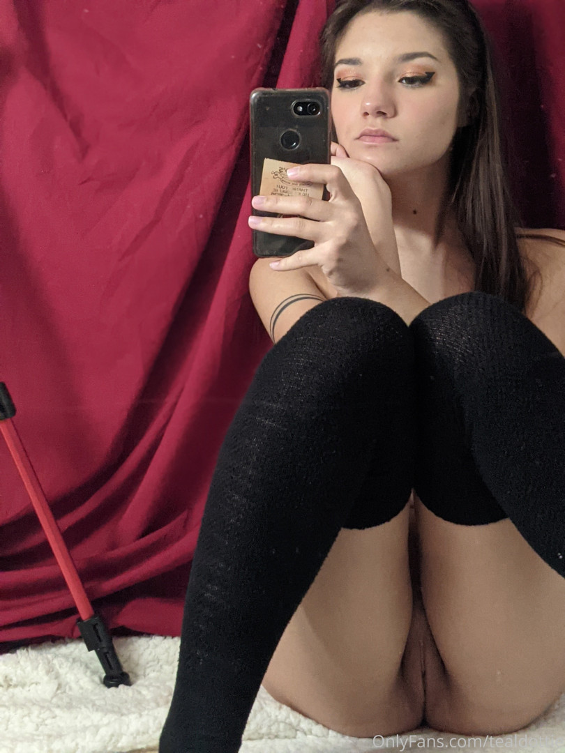 Photo by tealdottie published on May 17,2023 08:21:24 - BestThots