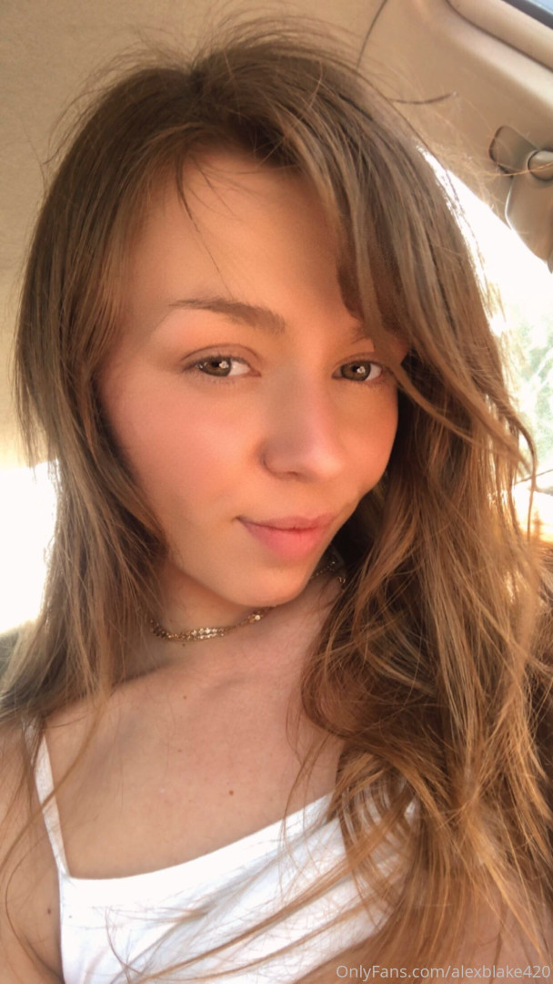 Photo by alexblake420 published on November 19,2023 20:22:56 - BestThots