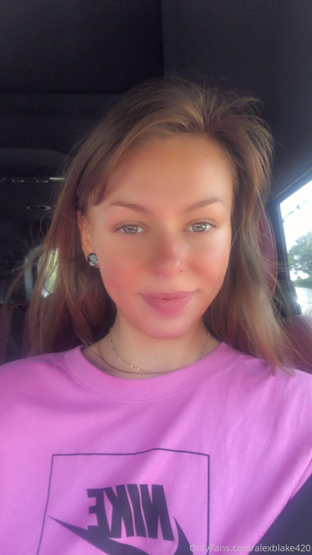 Photo by alexblake420 published on November 19,2023 20:25:29 - BestThots