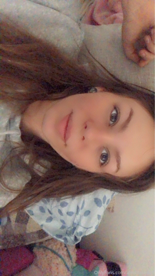 Photo by alexblake420 published on November 19,2023 20:26:23 - BestThots