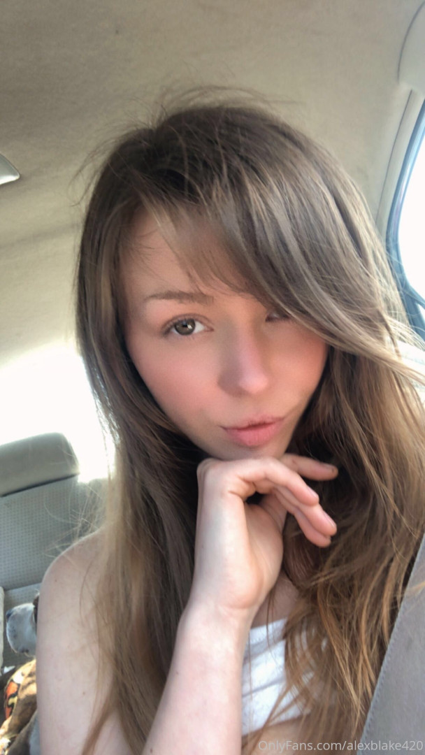 Photo by alexblake420 published on November 19,2023 20:28:12 - BestThots