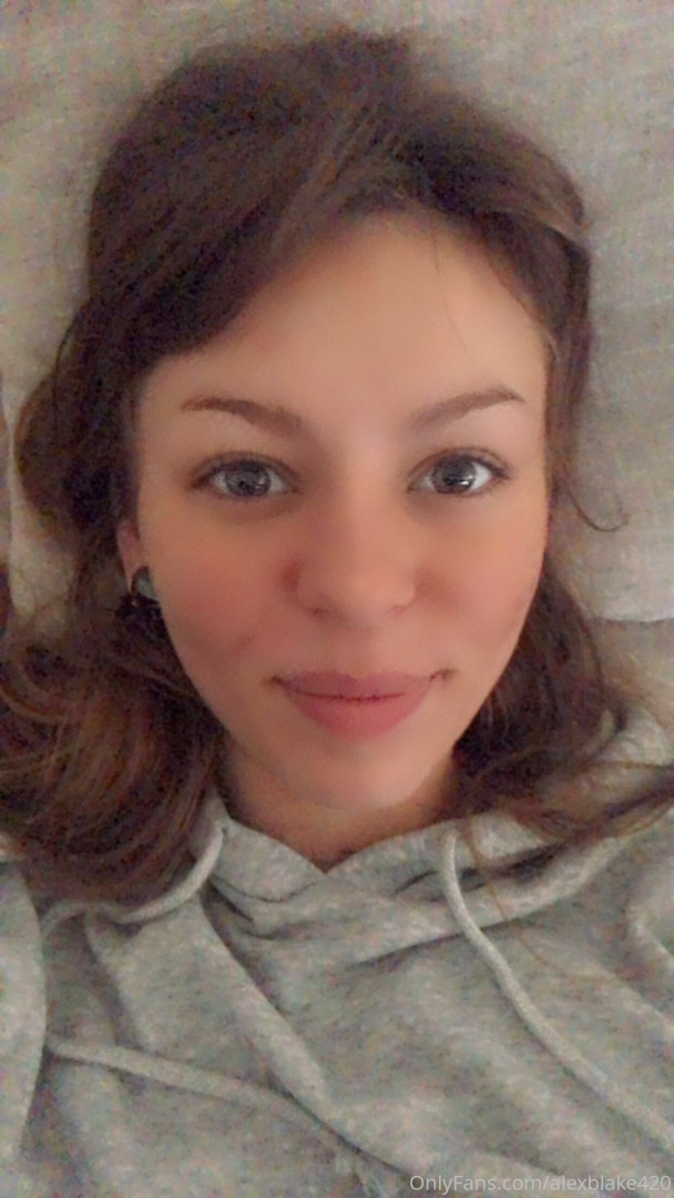 Photo by alexblake420 published on November 19,2023 20:28:50 - BestThots