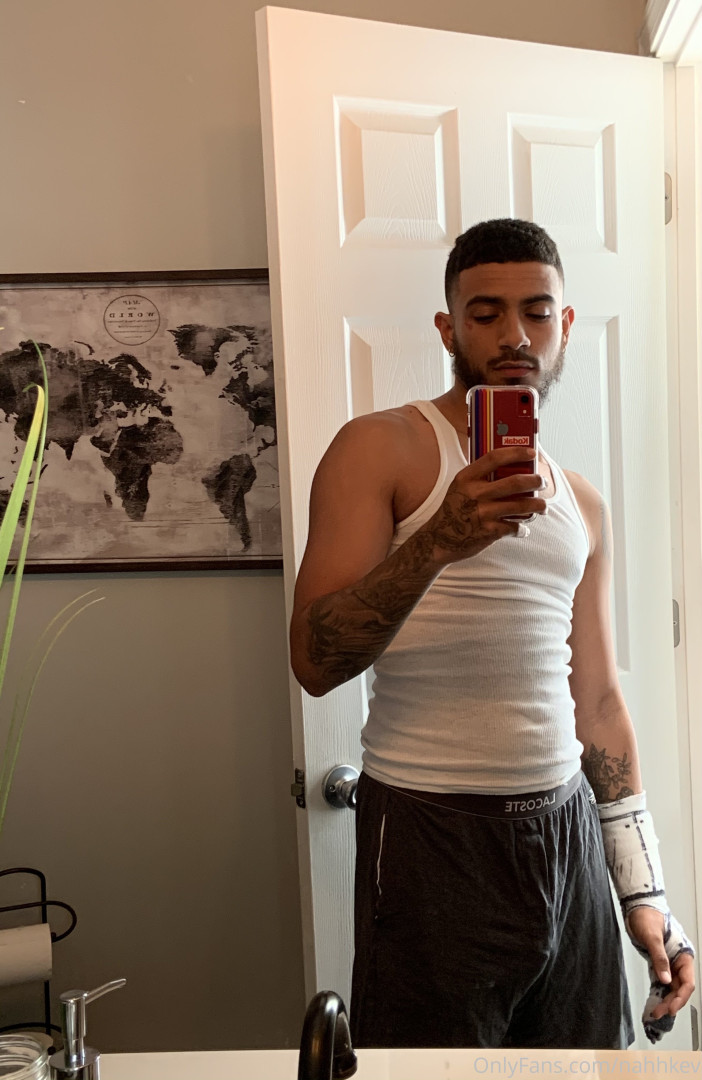 Photo by nahhkev published on October 16,2023 00:31:25 - BestThots