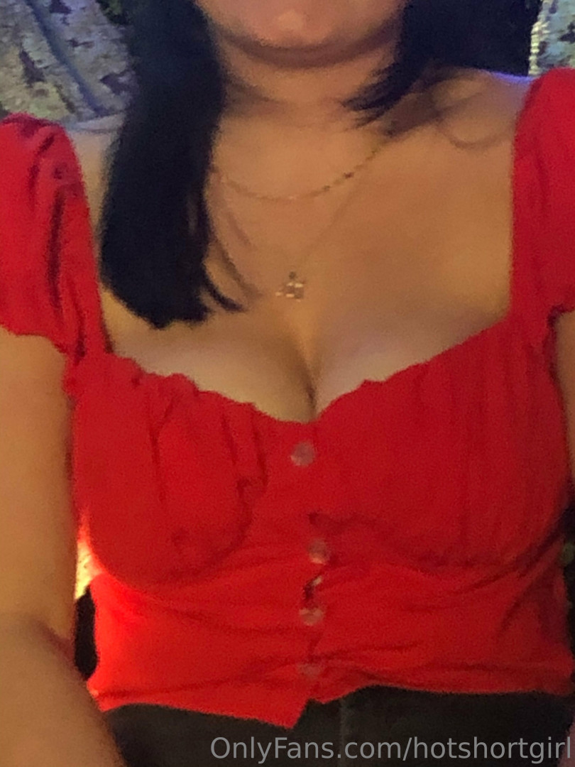 Photo by hotshortgirl published on October 13,2023 22:45:45 - BestThots